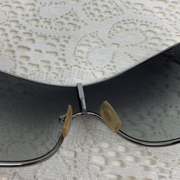 Ralph Lauren Sunglasses Dark with silver trim Designer Logo Stamped Nose Pads - Picture 8 of 16